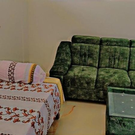 Glamour Palace Hotel Gaya Ngoại thất bức ảnh